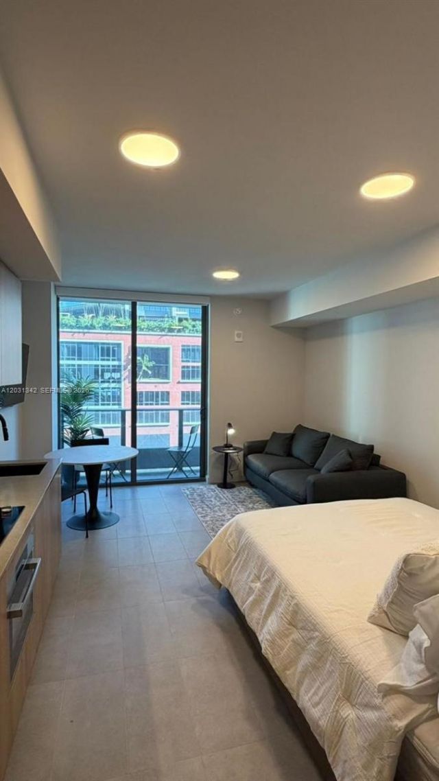 121 NE 5th St , Unit 1012A, Miami, FL 33132 Photo