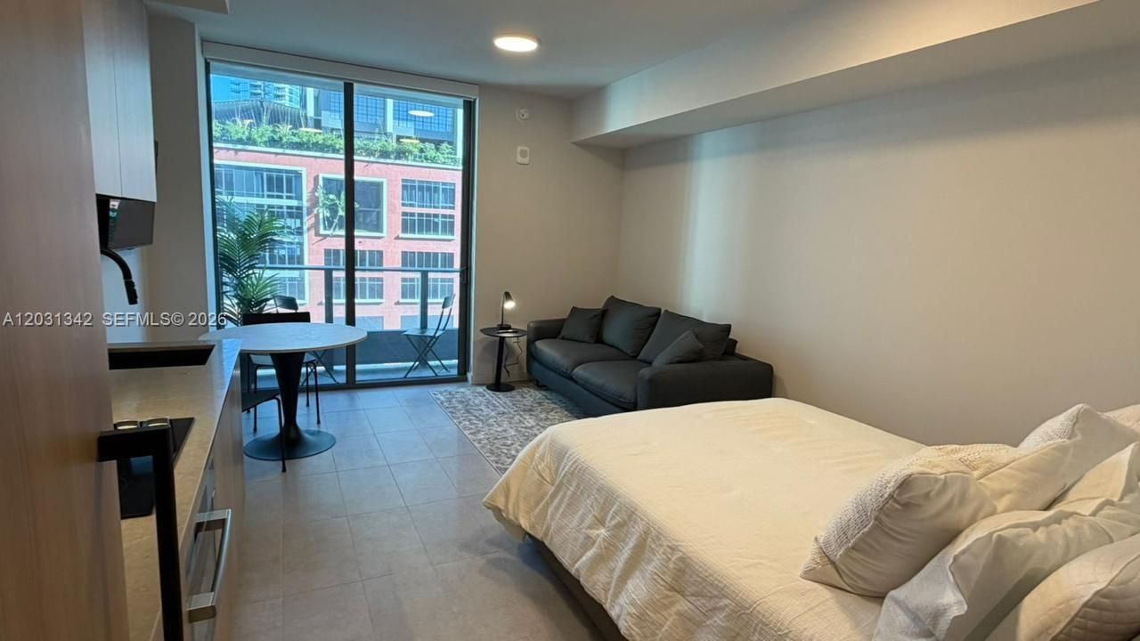 121 NE 5th St , Unit 1012A, Miami, FL 33132 Photo