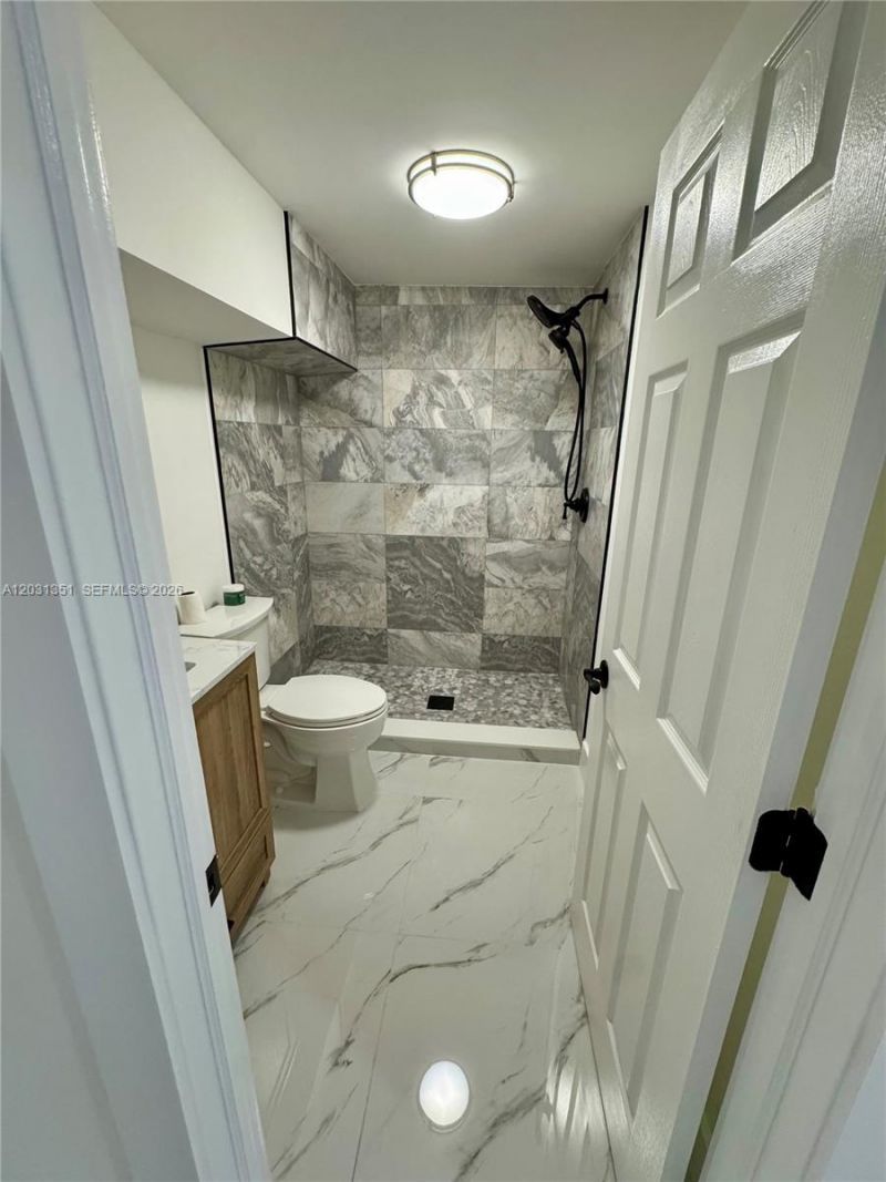 2326 NW 59th St , Miami, FL 33142 Photo