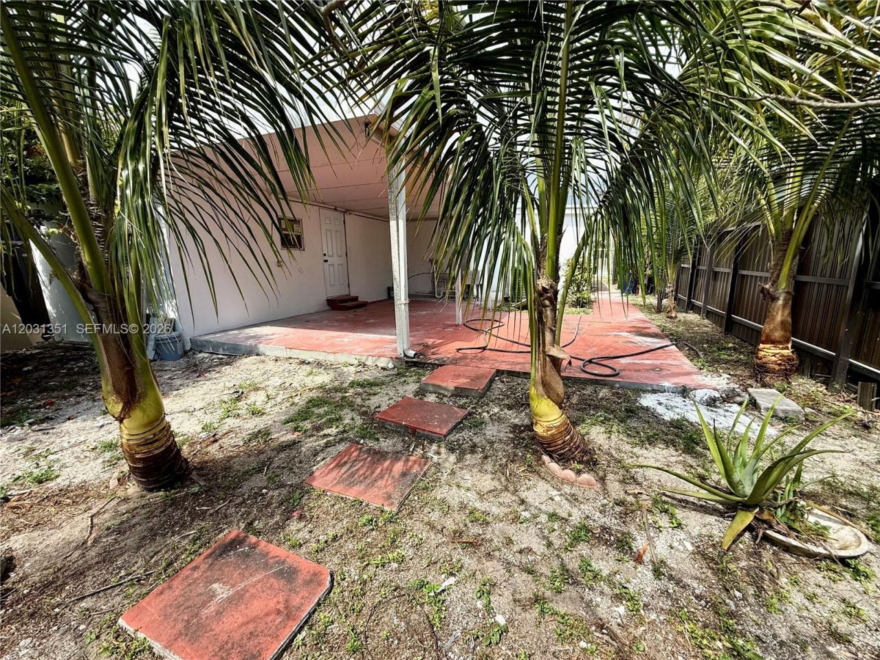 2326 NW 59th St , Miami, FL 33142 Photo