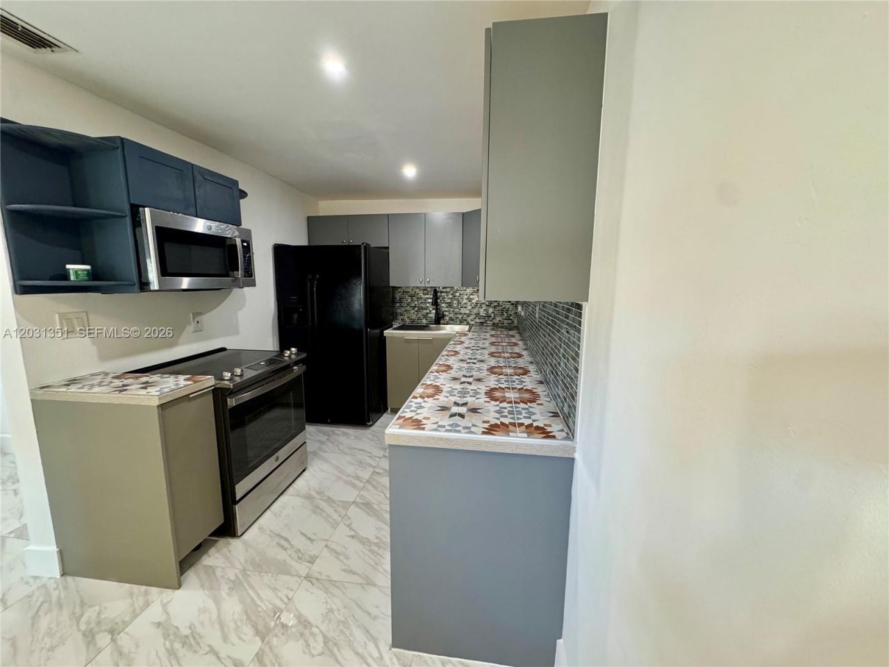 2326 NW 59th St , Miami, FL 33142 Photo