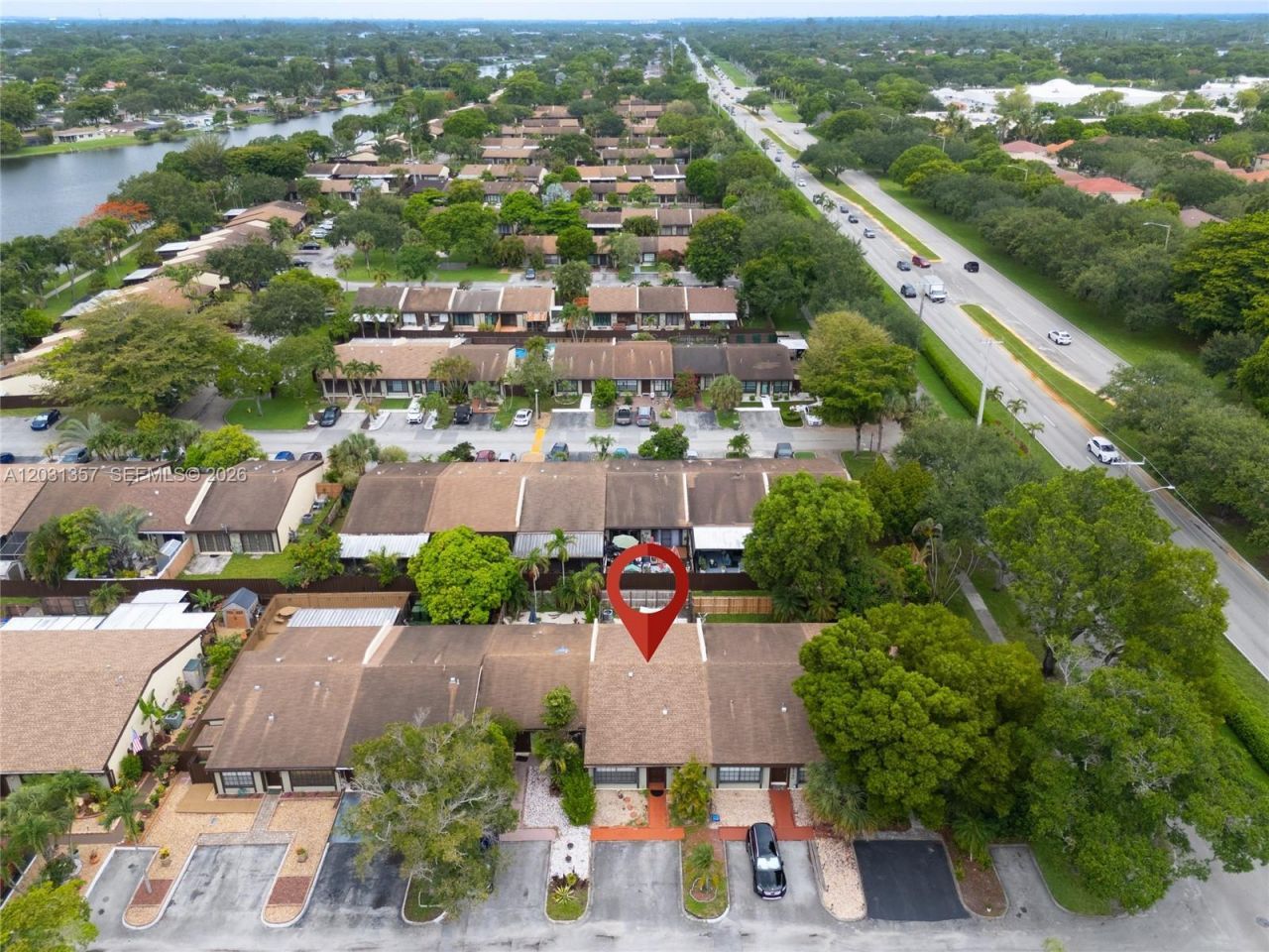2330 Plum Ct , Pembroke Pines, FL 33026 Photo