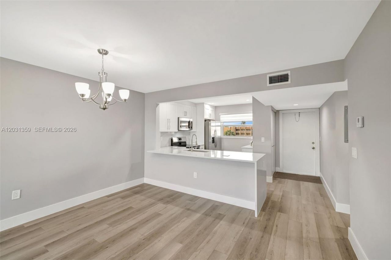6800 Royal Palm Blvd , Unit 302F, Margate, FL 33063 Photo
