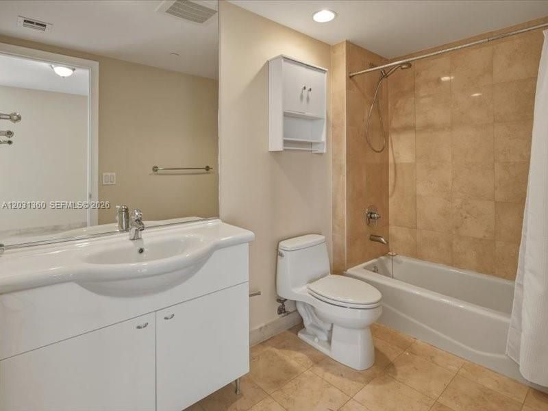 1800 S Ocean Dr , Unit 3101, Hallandale Beach, FL 33009 Photo