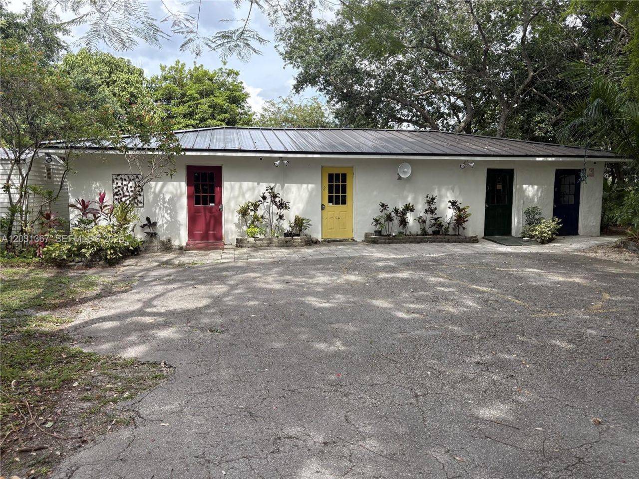 11715 SW 87th Ave , Miami, FL 33176 Photo