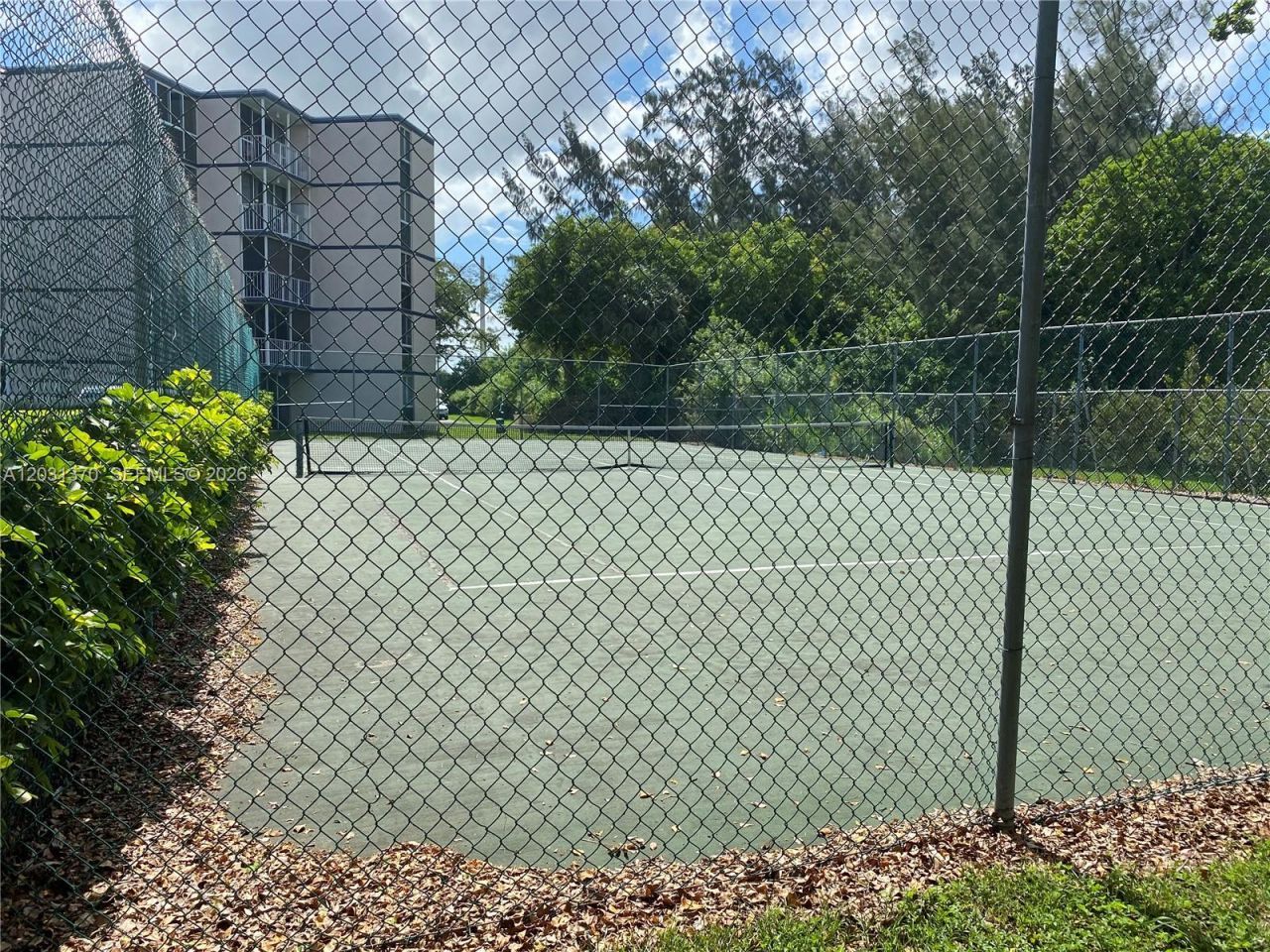 7075 NW 186th St , Unit C308, Hialeah, FL 33015 Photo