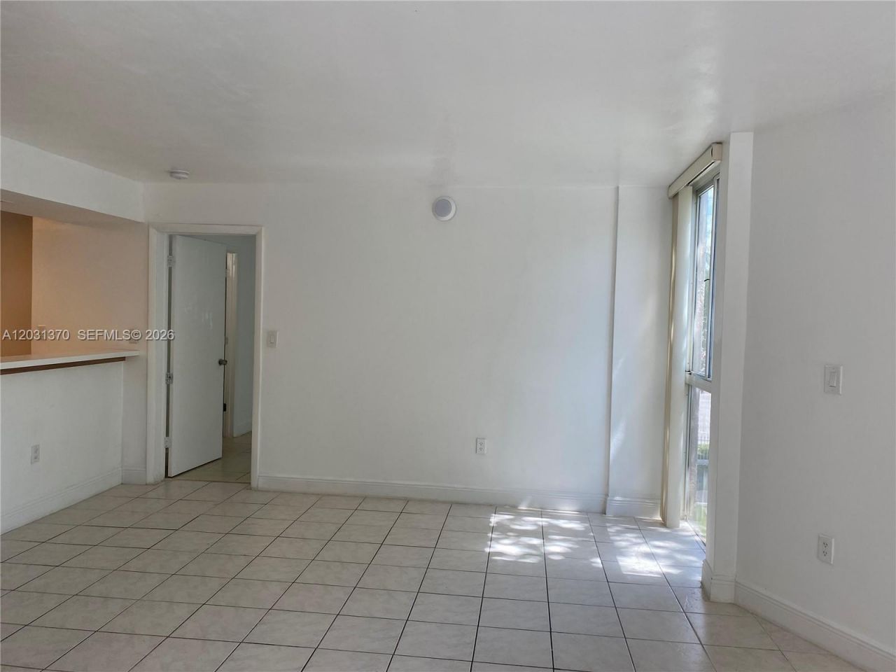 7075 NW 186th St , Unit C308, Hialeah, FL 33015 Photo