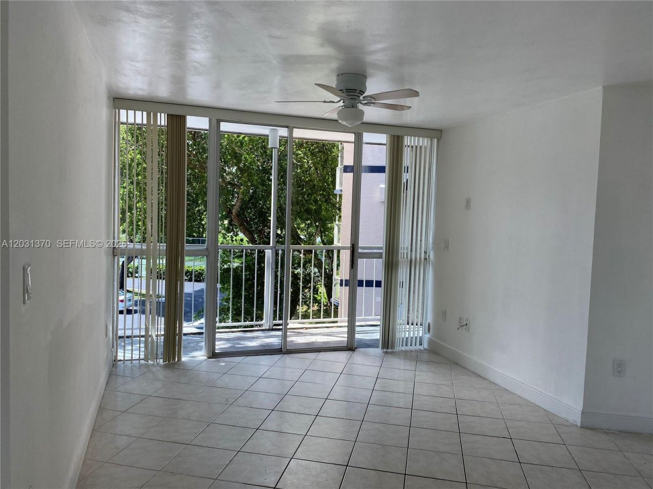 7075 NW 186th St , Unit C308, Hialeah, FL 33015 Photo