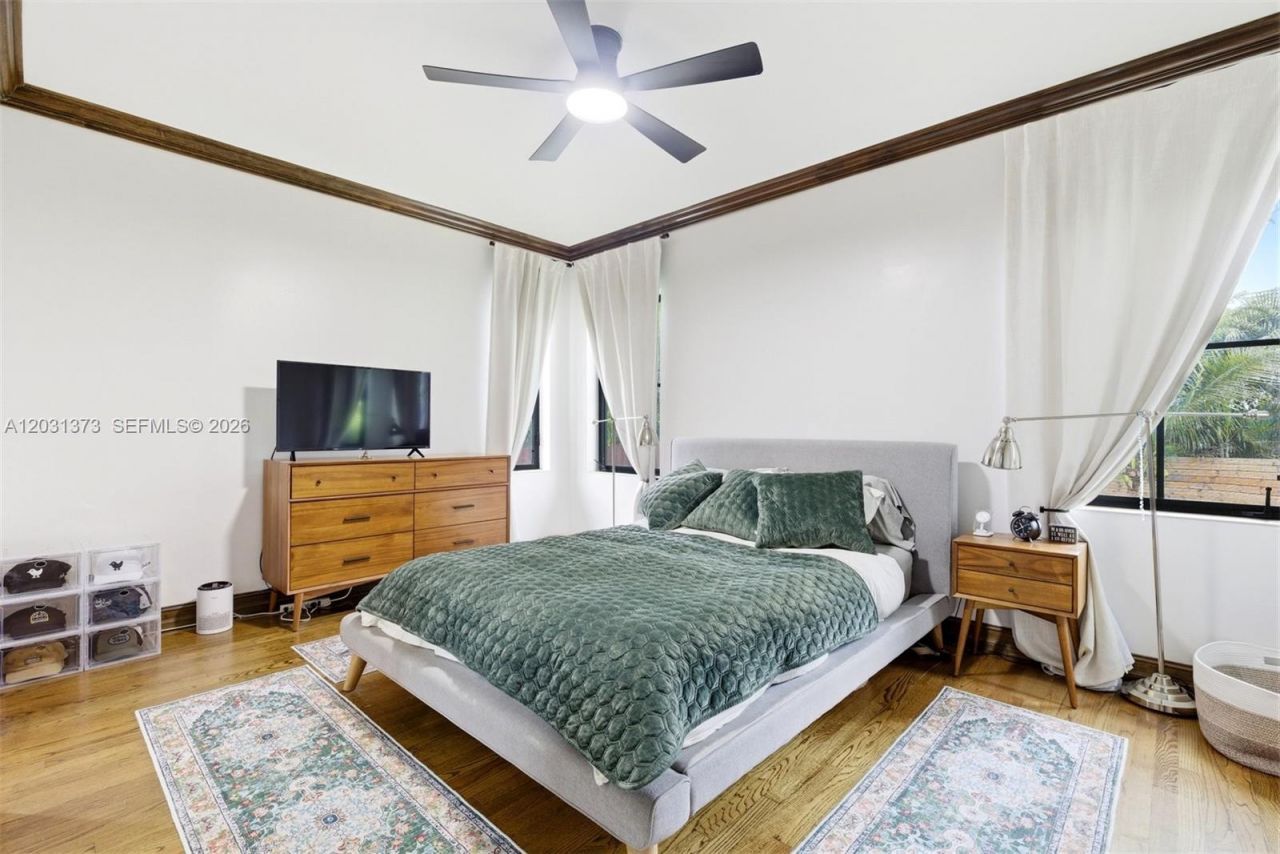 172 NW 90th St , El Portal, FL 33150 Photo