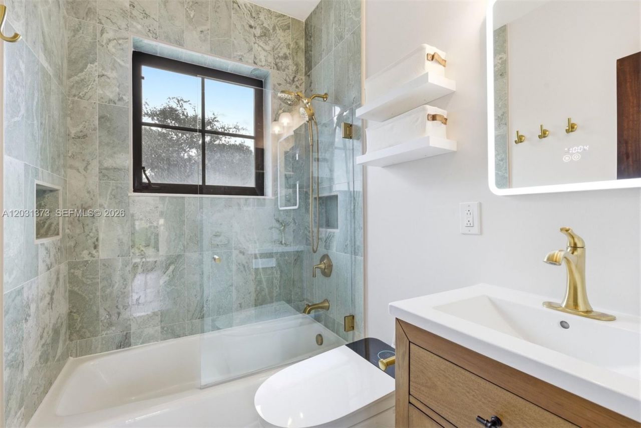172 NW 90th St , El Portal, FL 33150 Photo