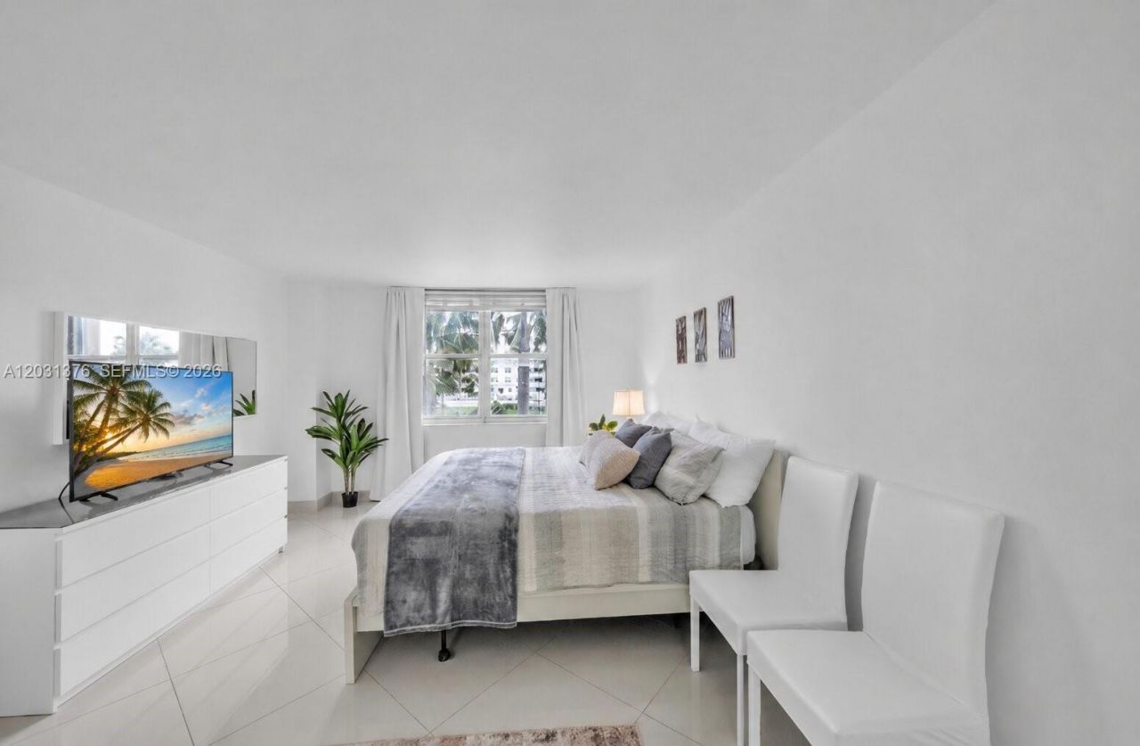 2101 S Ocean Dr , Unit 204, Hollywood, FL 33019 Photo