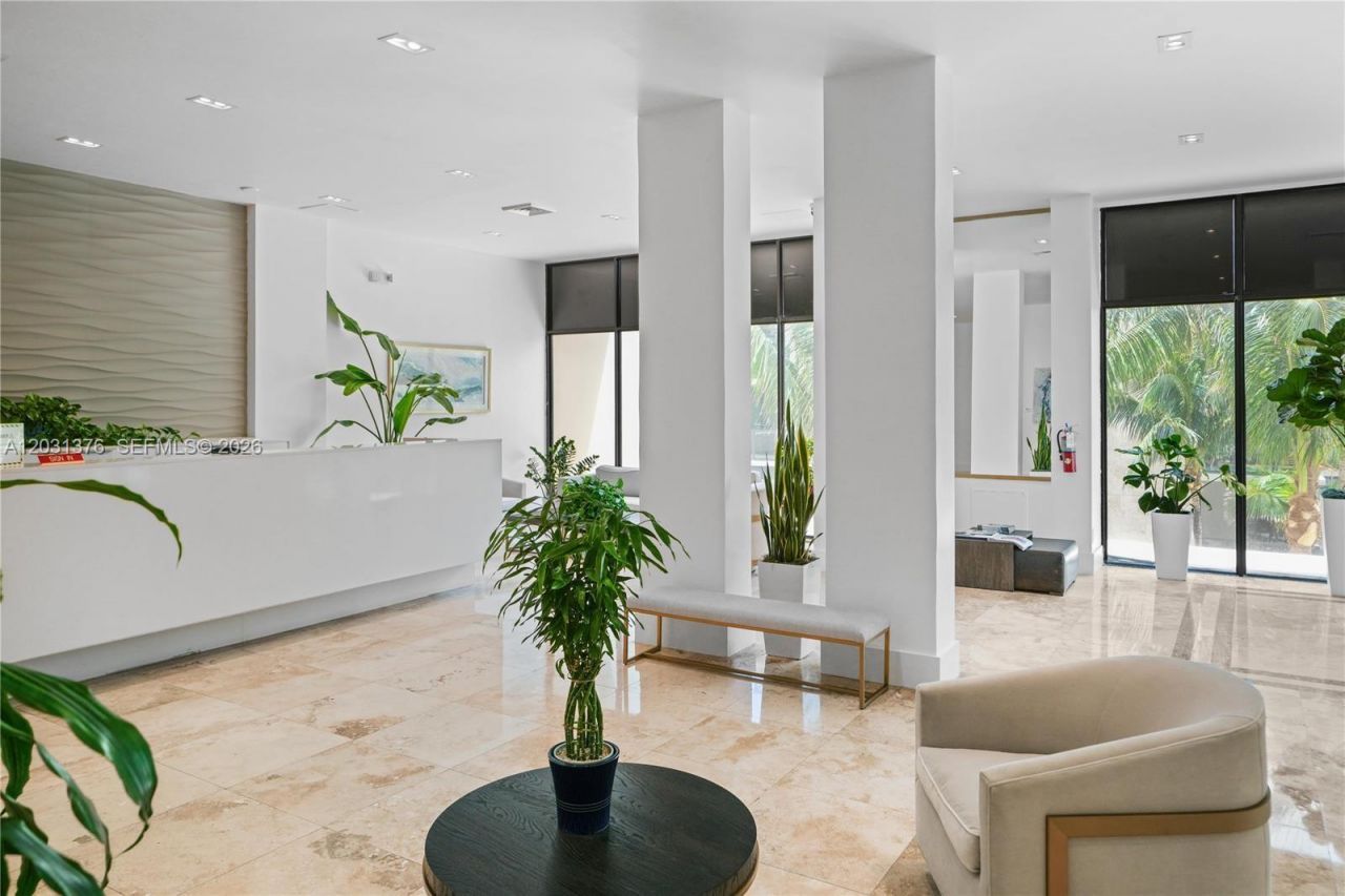 2101 S Ocean Dr , Unit 204, Hollywood, FL 33019 Photo
