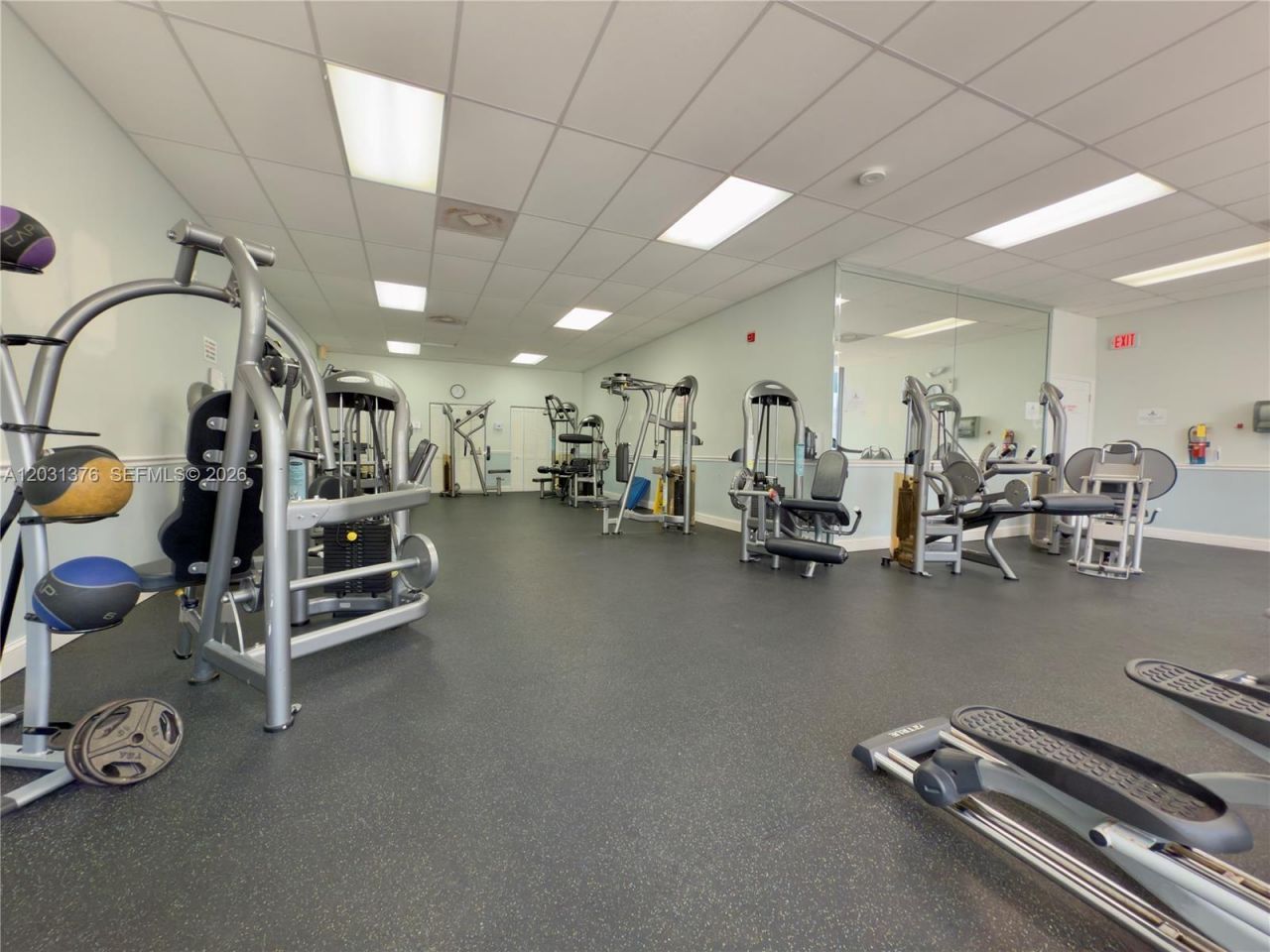 2101 S Ocean Dr , Unit 204, Hollywood, FL 33019 Photo