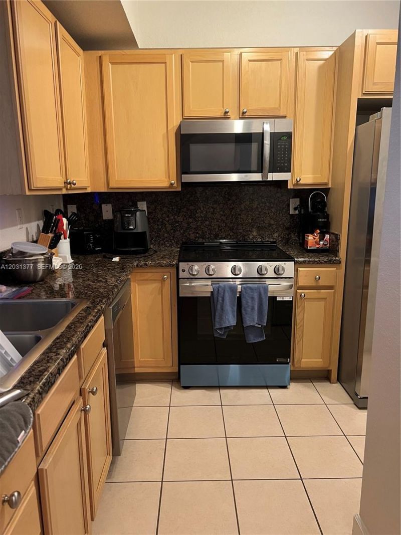 6001 SW 70th St , Unit 541, South Miami, FL 33143 Photo