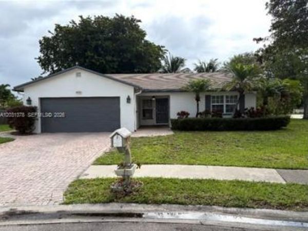 9125 SW 16th Rd E , Boca Raton, FL 33428