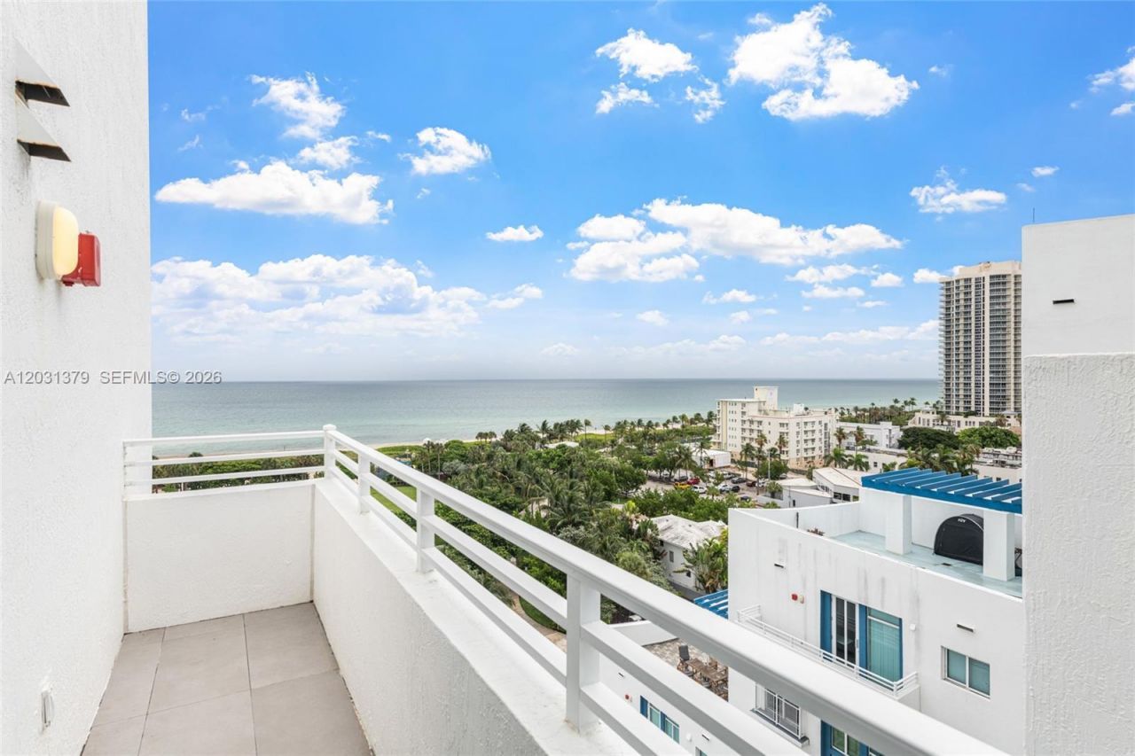 7600 Collins Ave, Unit 1210, Miami Beach, FL 33141 Photo