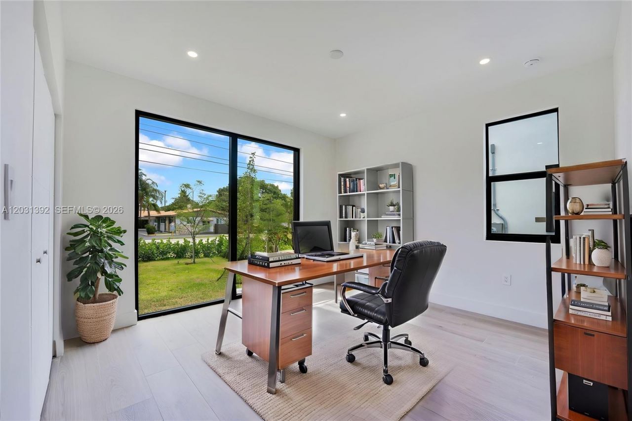 2661 Johnson St , Hollywood, FL 33020 Photo