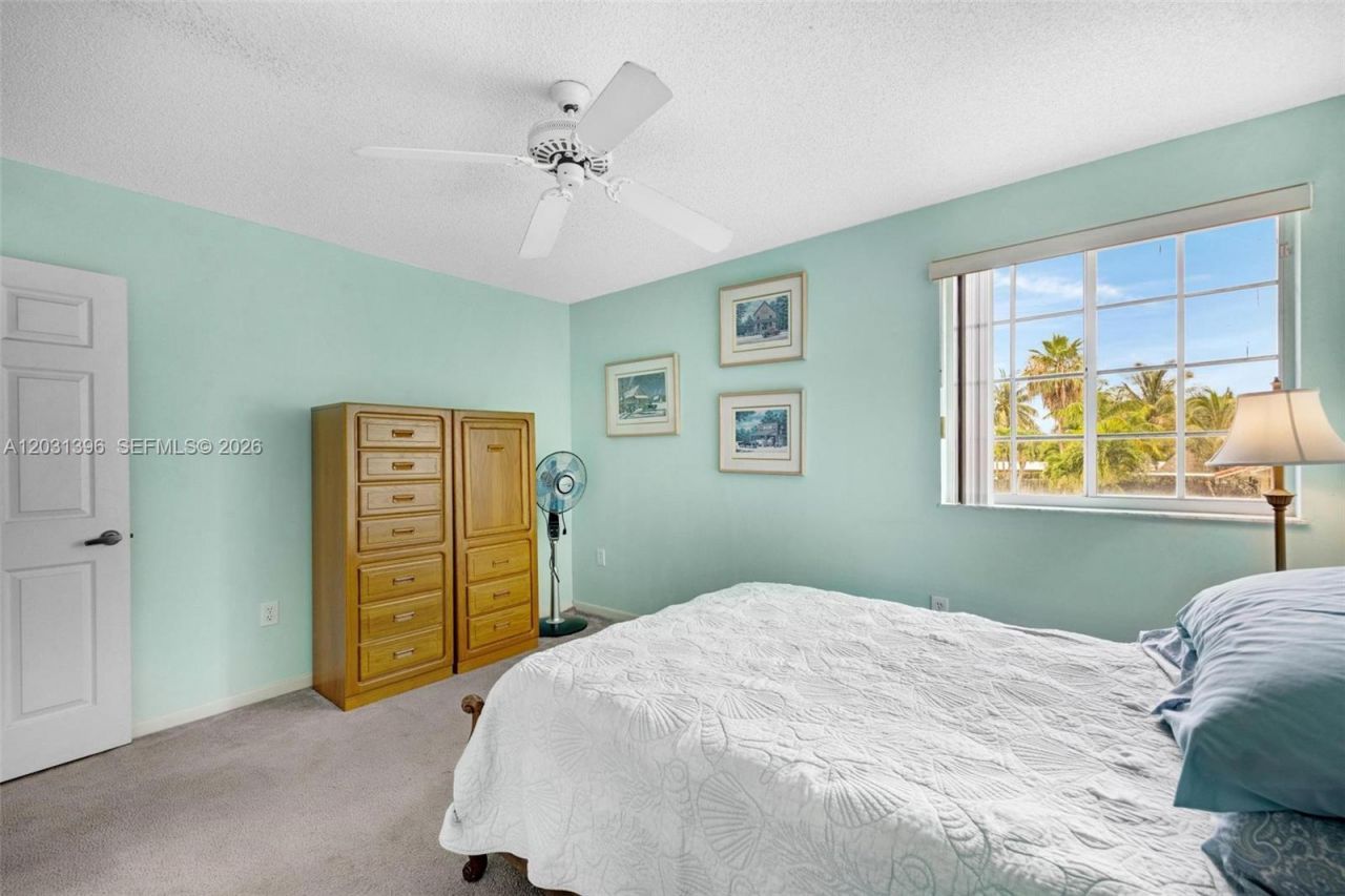 9314 SW 212th Ter , Cutler Bay, FL 33189 Photo