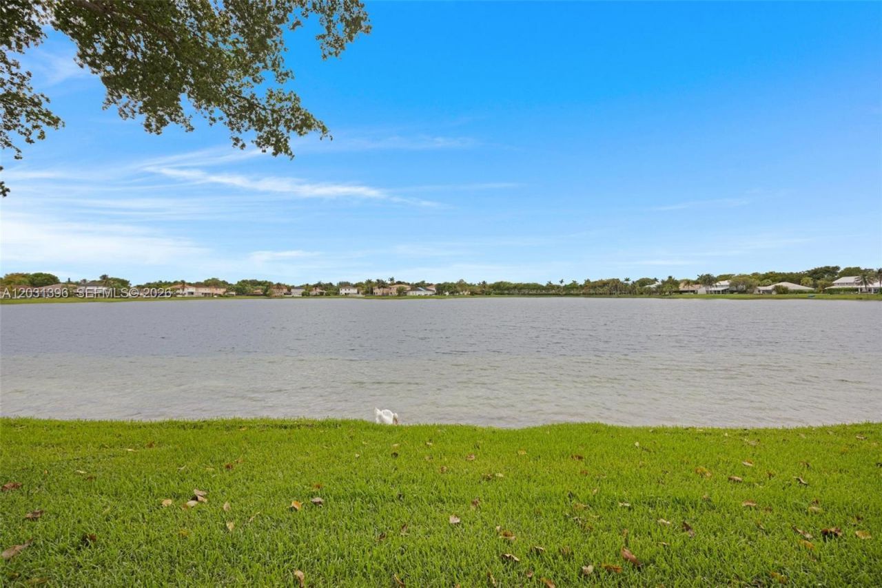 9314 SW 212th Ter , Cutler Bay, FL 33189 Photo