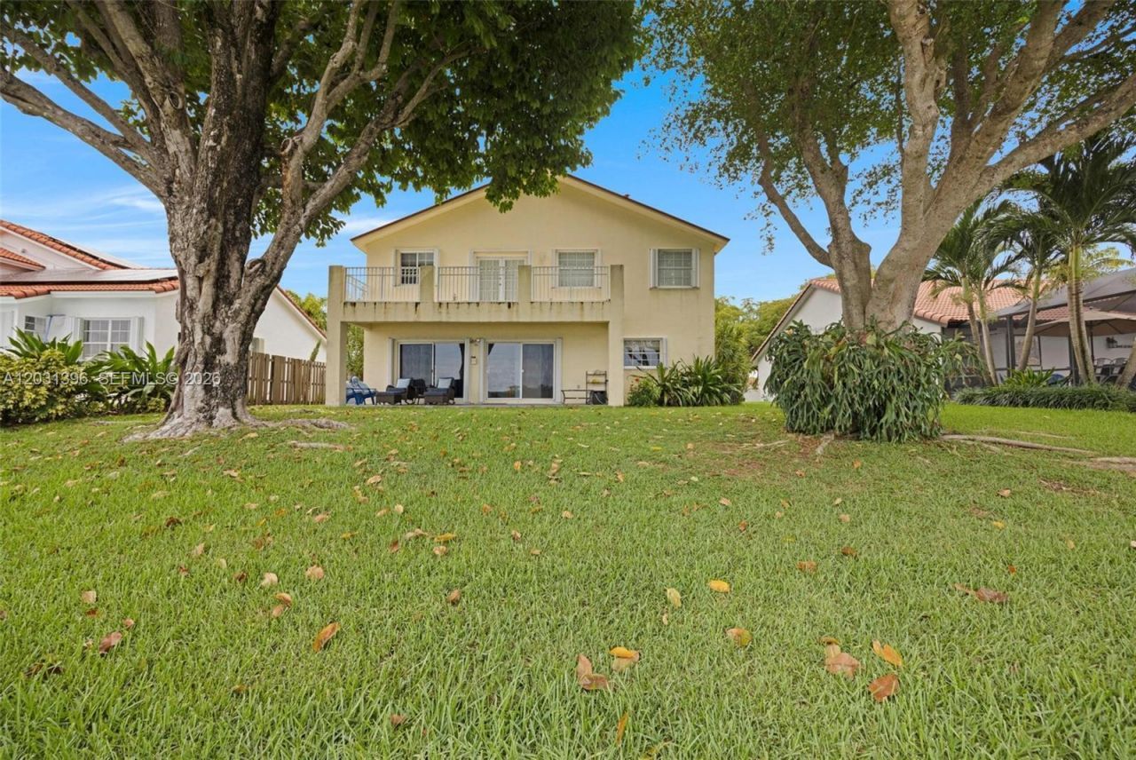9314 SW 212th Ter , Cutler Bay, FL 33189 Photo