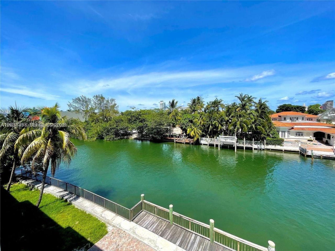 4011 N Meridian Ave , Unit 35, Miami Beach, FL 33140 Photo