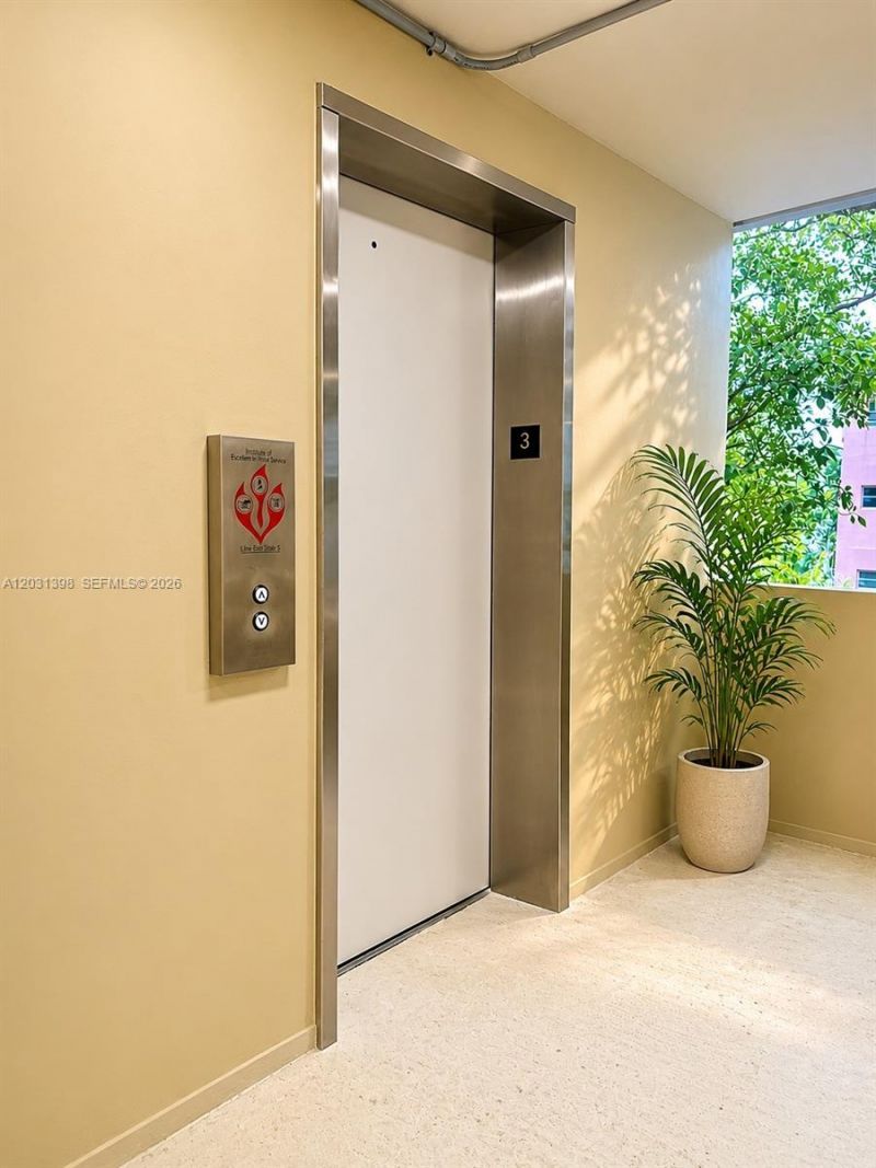 4011 N Meridian Ave , Unit 35, Miami Beach, FL 33140 Photo
