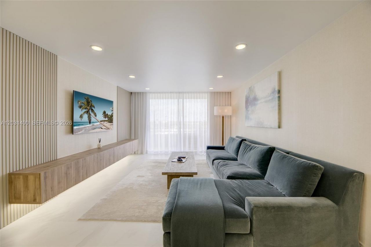 600 Three Islands Blvd , Unit 403, Hallandale Beach, FL 33009 Photo