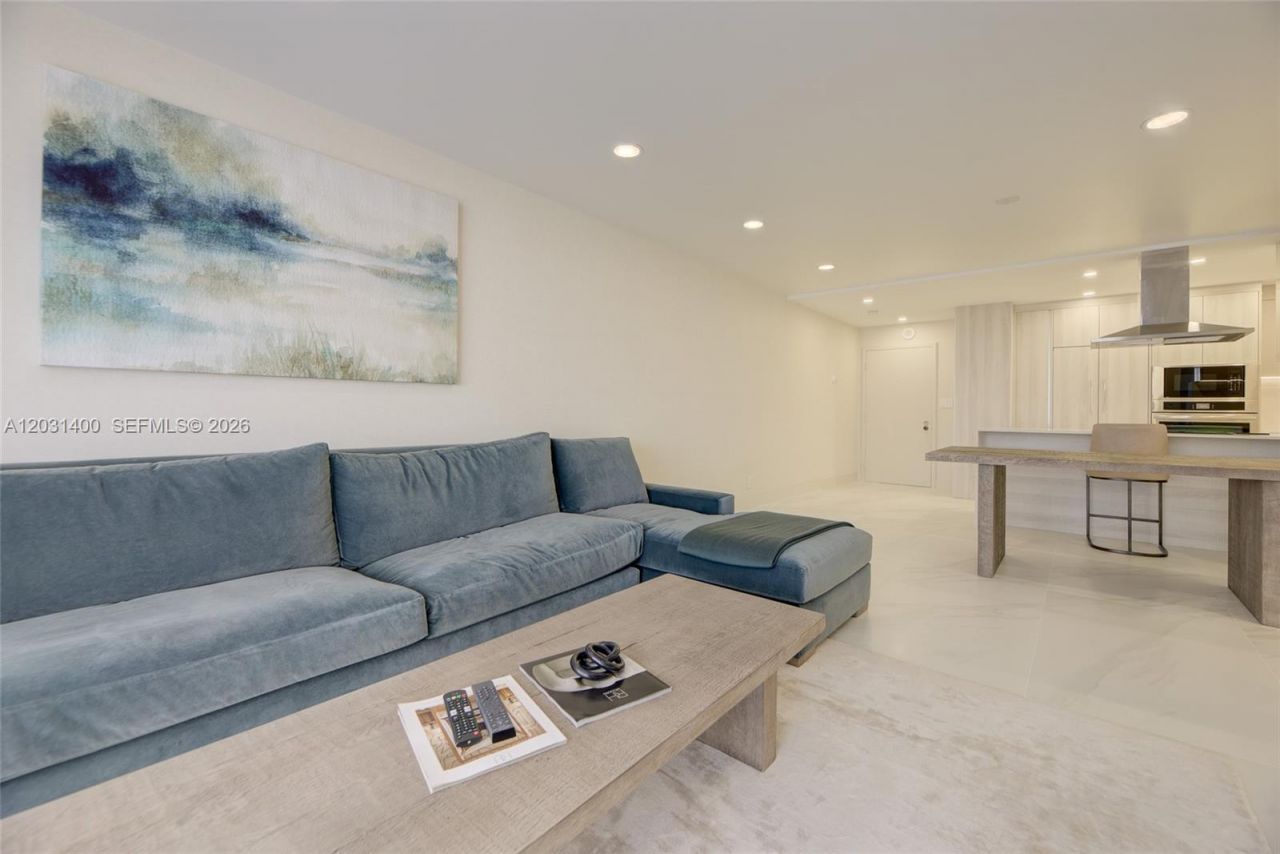 600 Three Islands Blvd , Unit 403, Hallandale Beach, FL 33009 Photo