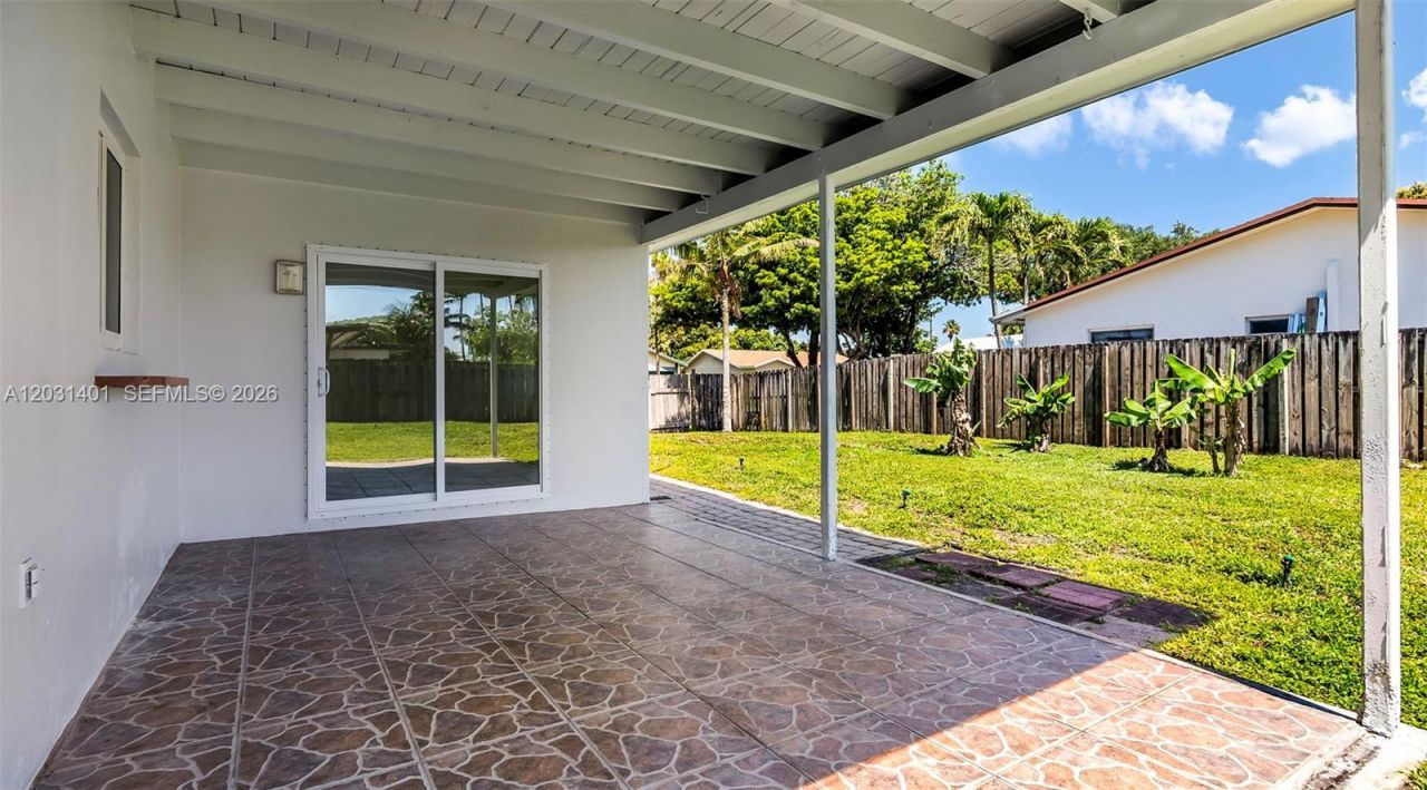 9741 NW 5th St , Unit 9741, Pembroke Pines, FL 33024 Photo
