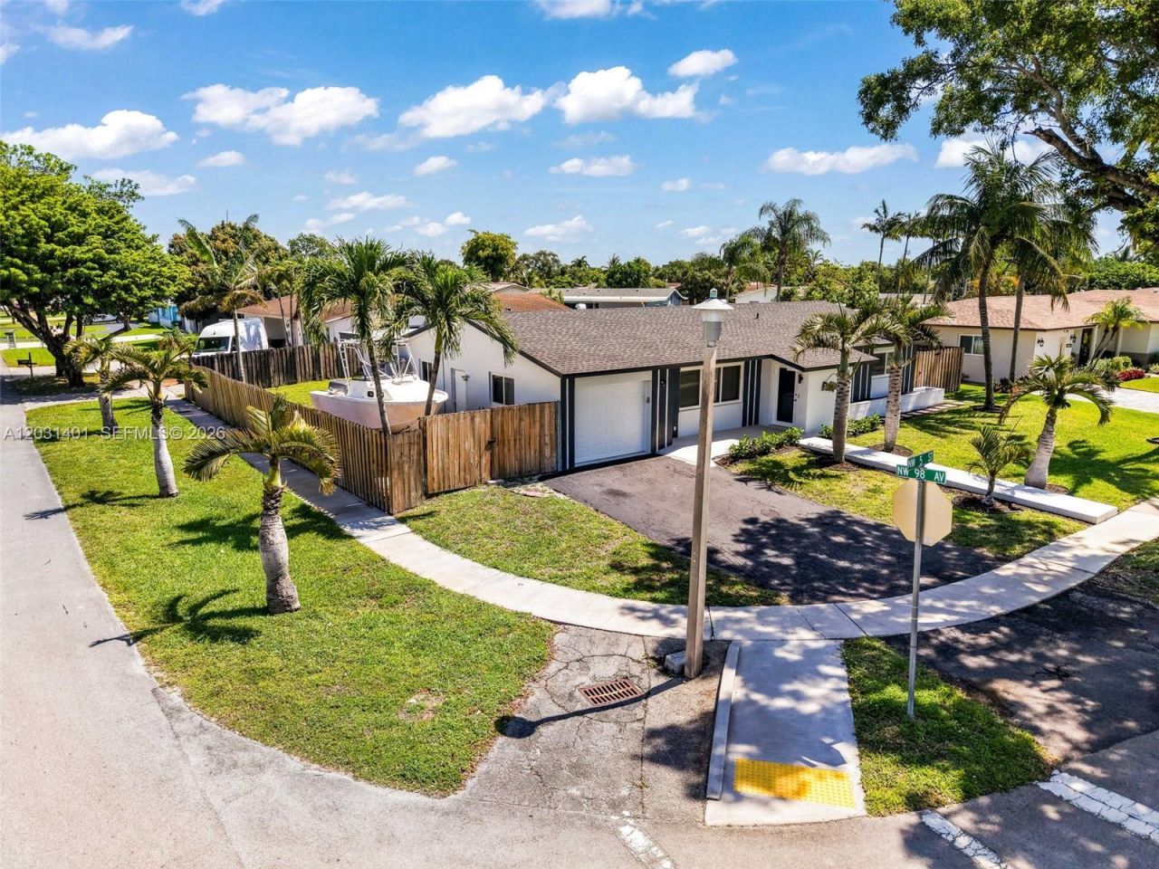 9741 NW 5th St , Unit 9741, Pembroke Pines, FL 33024 Photo