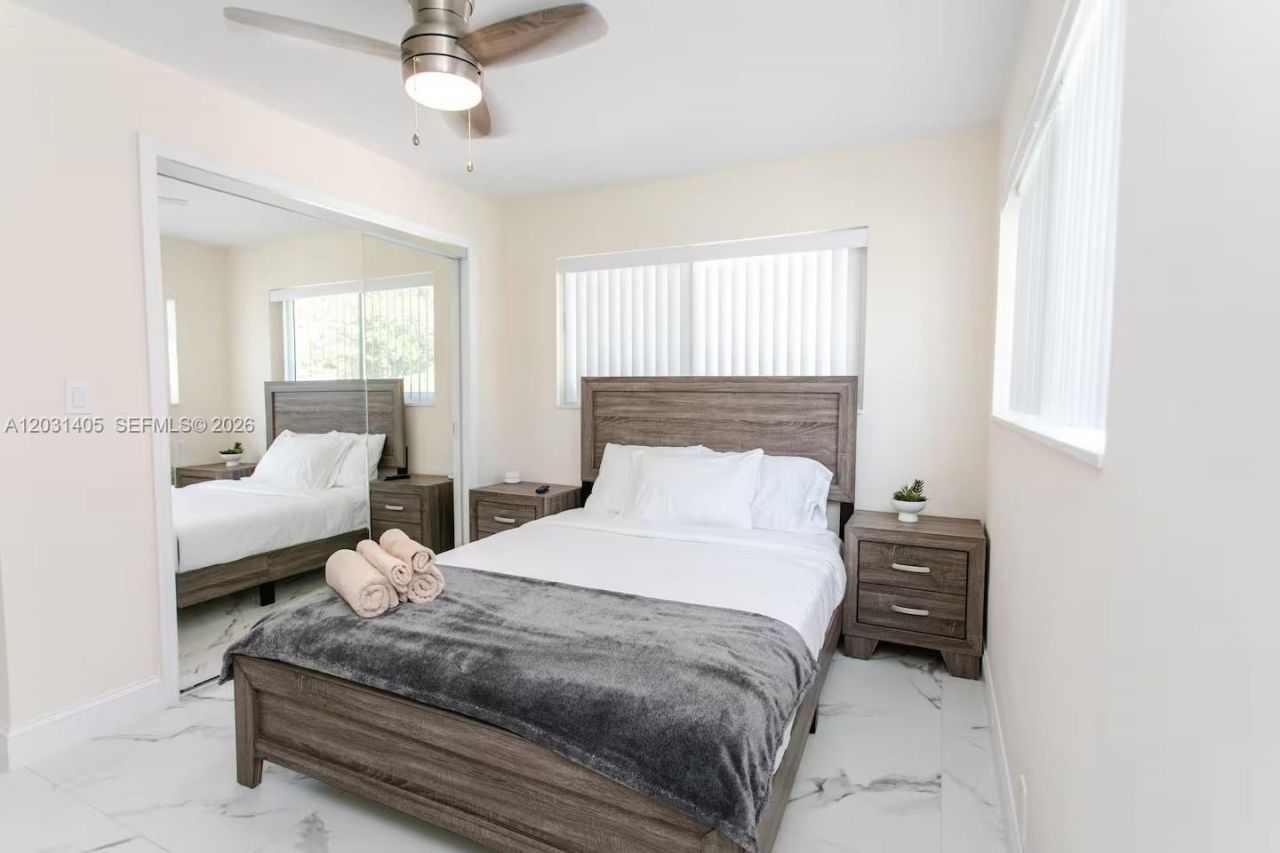 1716 Liberty St , Hollywood, FL 33020 Photo