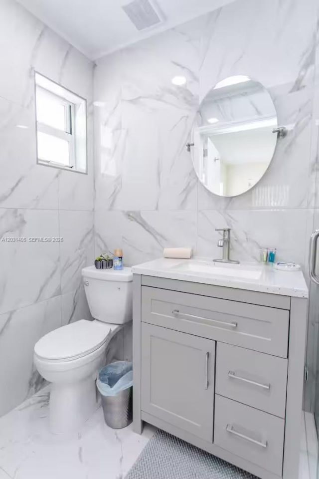 1716 Liberty St , Hollywood, FL 33020 Photo