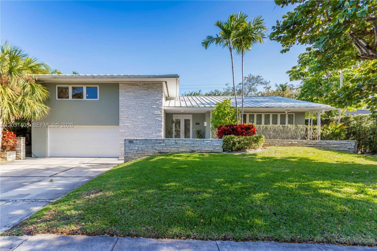 301 E Shore Dr E , Unit 301, Miami, FL 33133 Photo