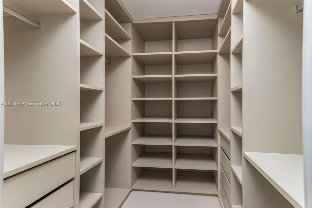 301 E Shore Dr E , Unit 301, Miami, FL 33133 Photo
