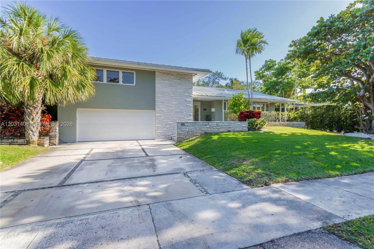 301 E Shore Dr E , Unit 301, Miami, FL 33133 Photo