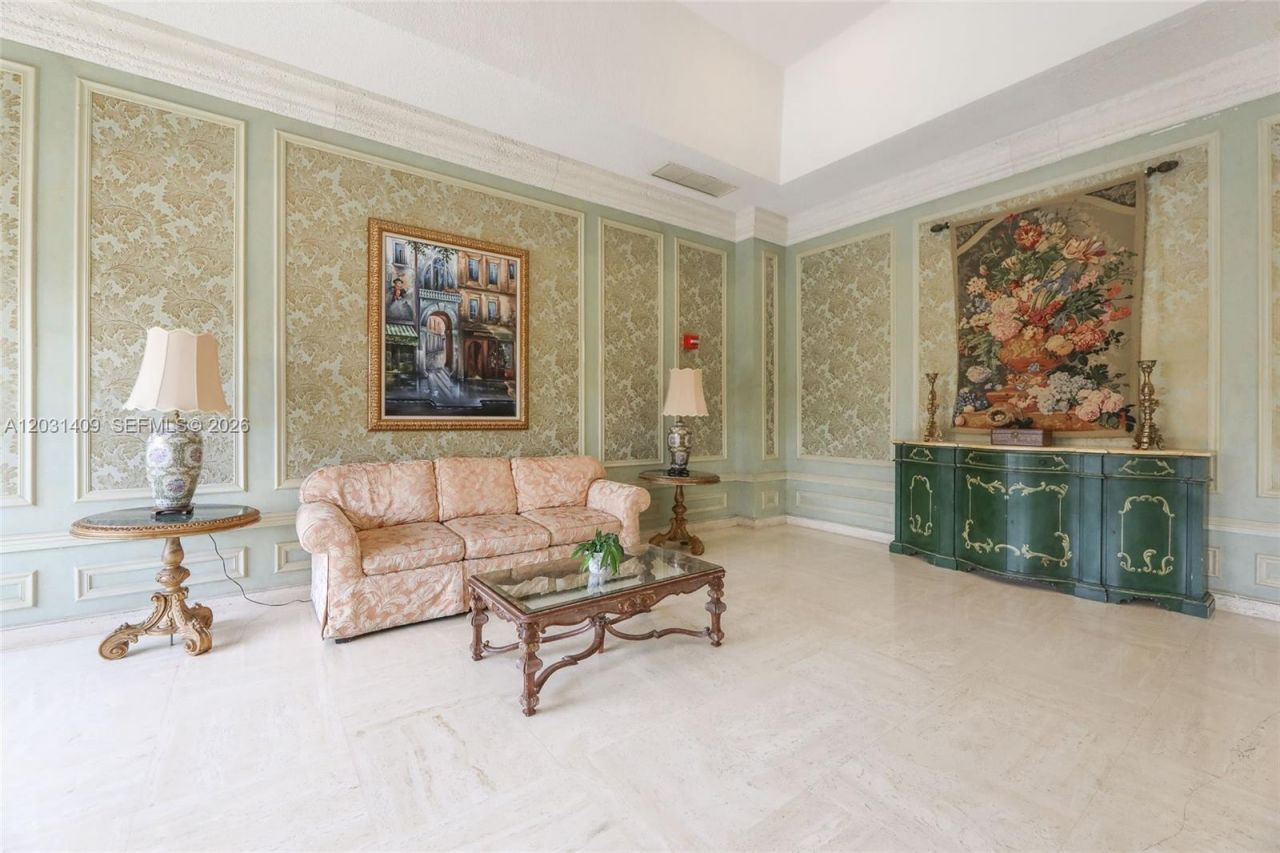 600 Three Islands Blvd , Unit 403, Hallandale Beach, FL 33009 Photo