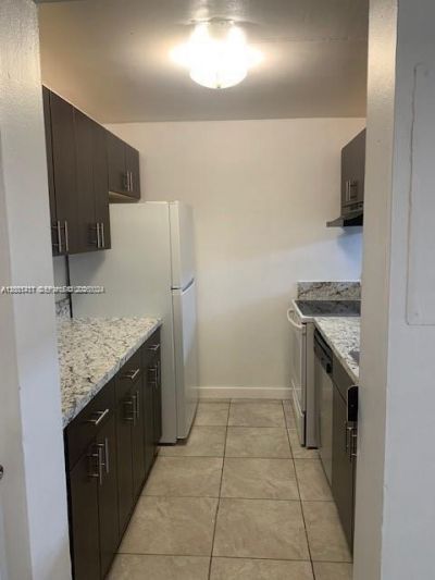 10801 SW 109th Ct , Unit D203, Miami, FL 33176 Photo