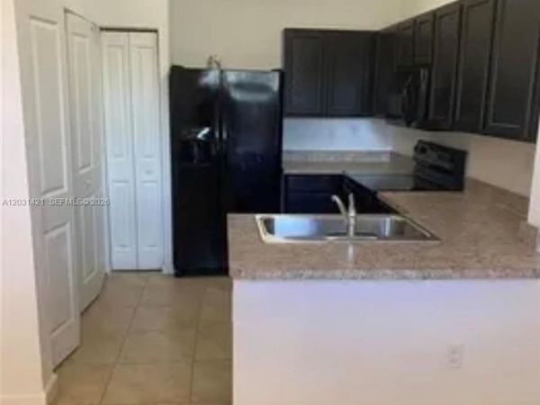 3621 NW 30th Ct , Lauderdale Lakes, FL 33311