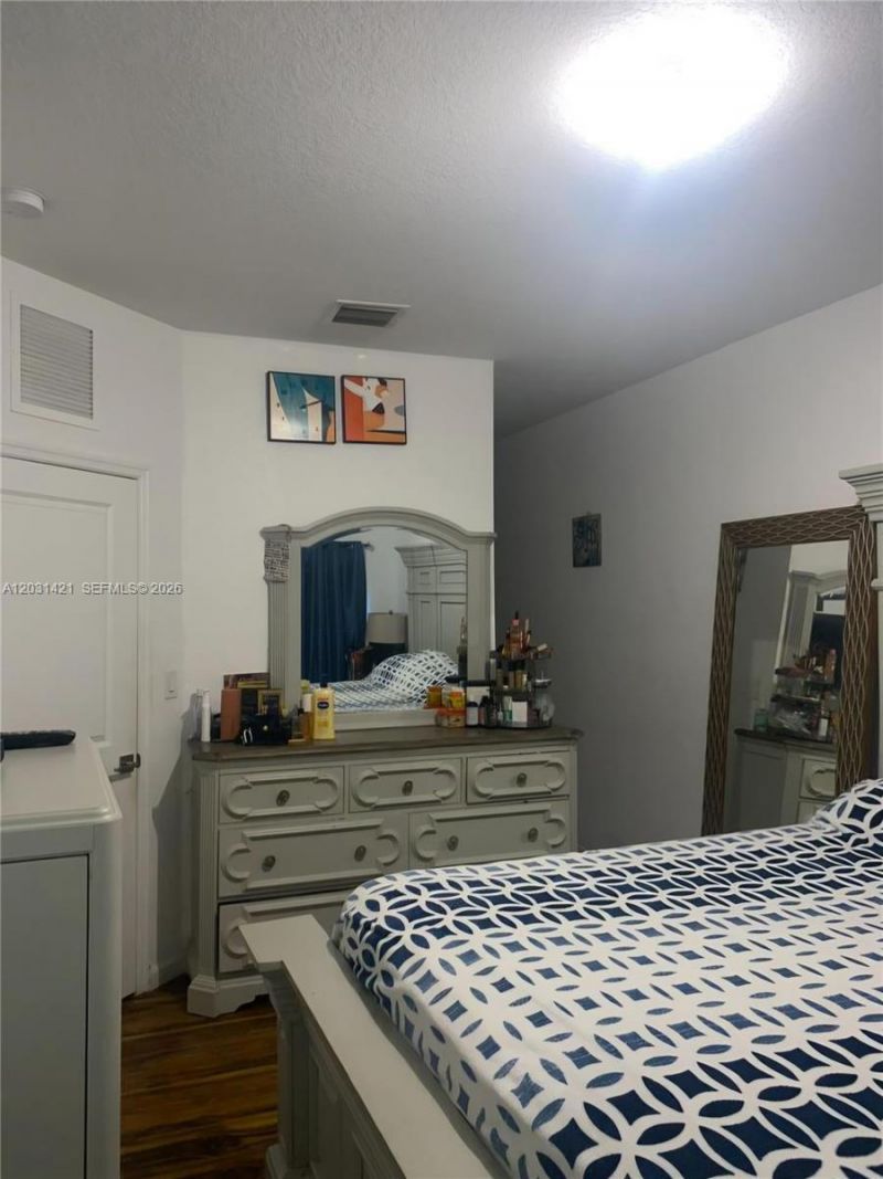 3621 NW 30th Ct, Lauderdale Lakes, FL 33311 Photo
