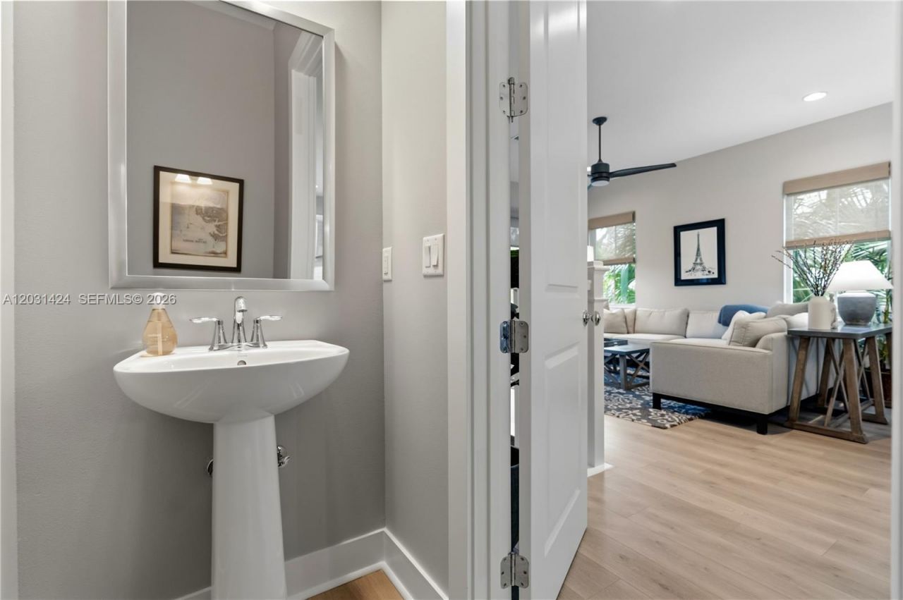 5221 Beckman Terrace, Palm Beach Gardens, FL 33418 Photo