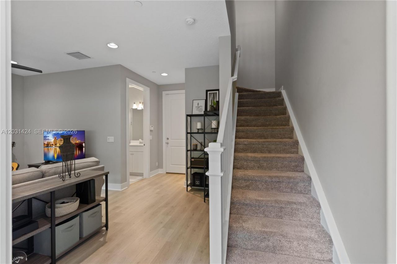 5221 Beckman Terrace, Palm Beach Gardens, FL 33418 Photo