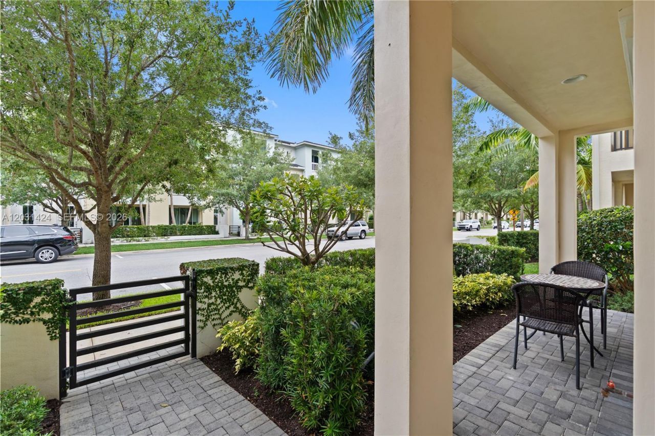 5221 Beckman Terrace, Palm Beach Gardens, FL 33418 Photo