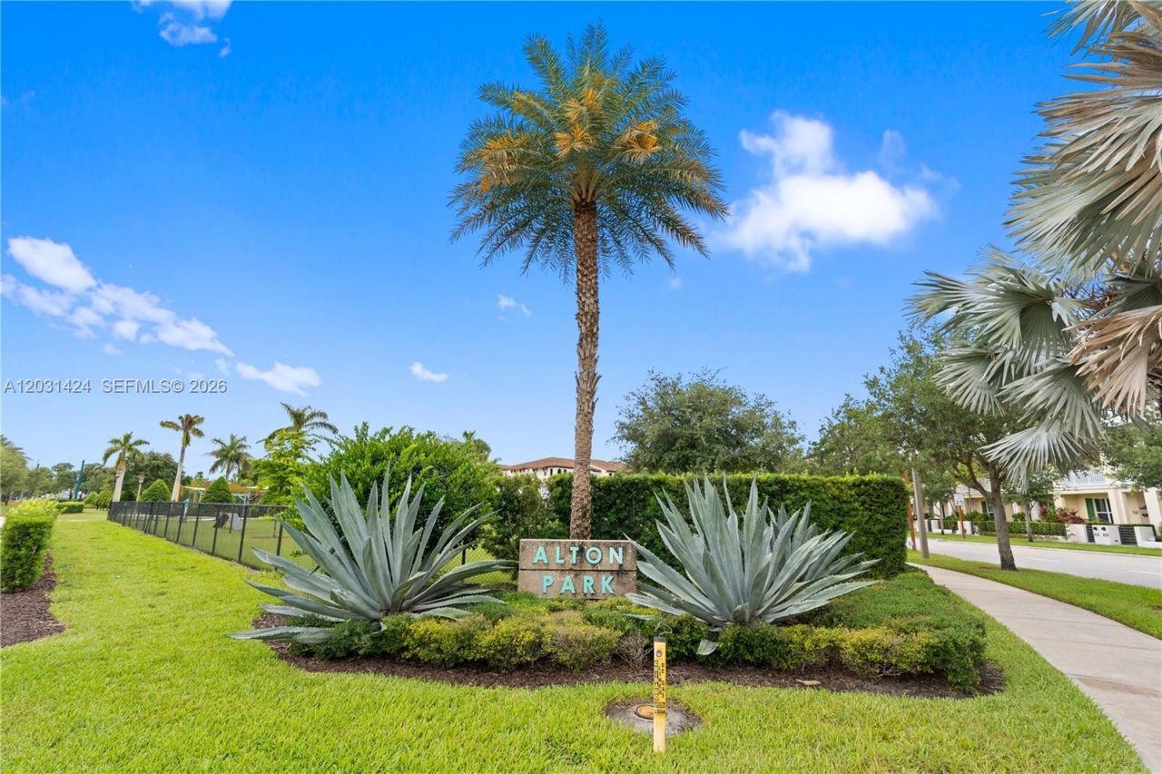 5221 Beckman Terrace, Palm Beach Gardens, FL 33418 Photo