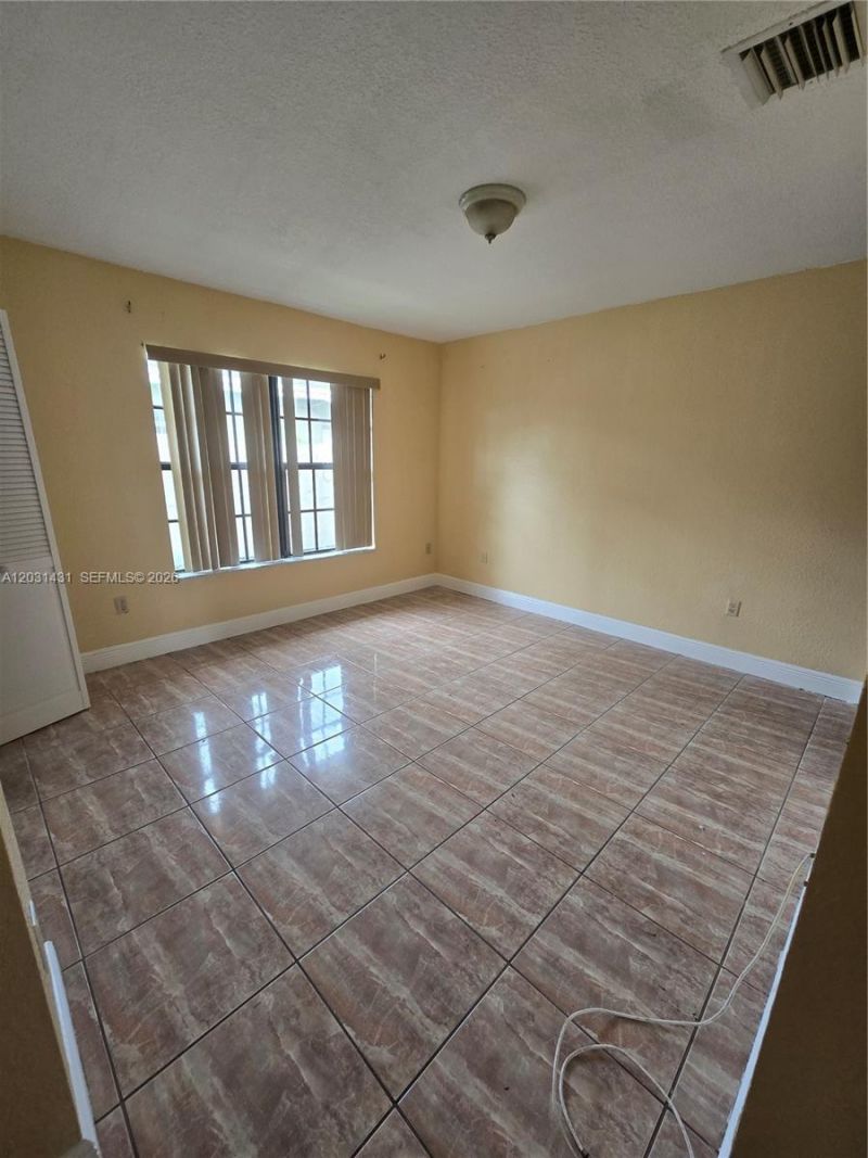 313 NW 97th St , Unit 313, Miami, FL 33150 Photo