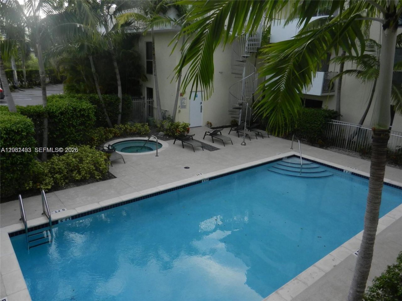 8950 SW 69th Ct, Unit 308, Pinecrest, FL 33156 Photo