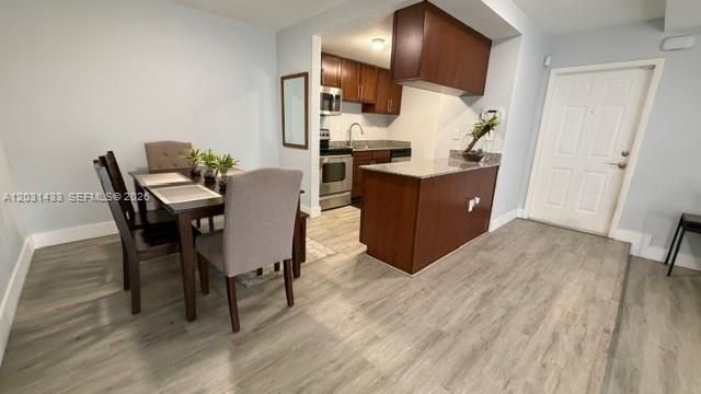 8950 SW 69th Ct, Unit 308, Pinecrest, FL 33156 Photo