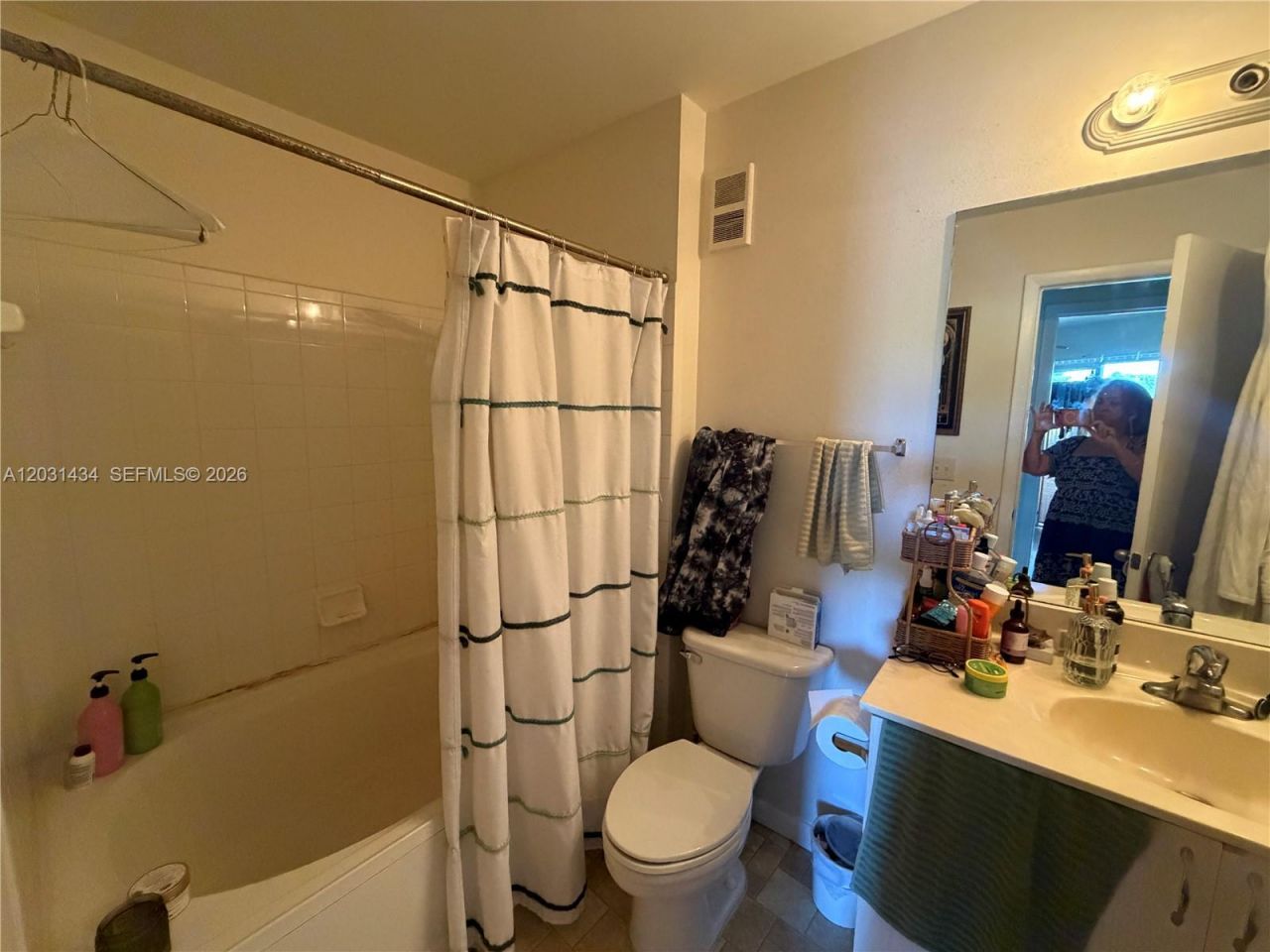 4823 Via Palm Lks, Unit 1318, West Palm Beach, FL 33417 Photo