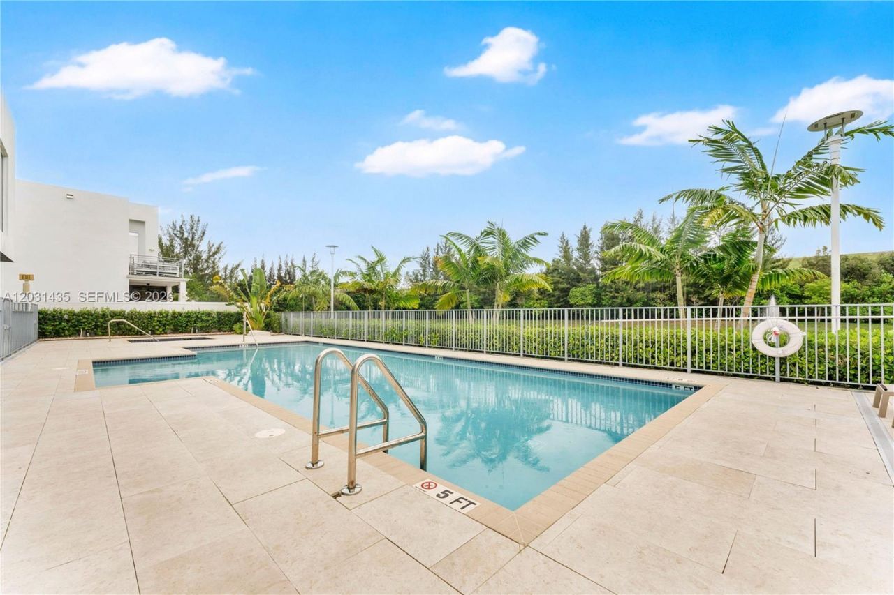 6750 NW 103rd Ave , Doral, FL 33178 Photo