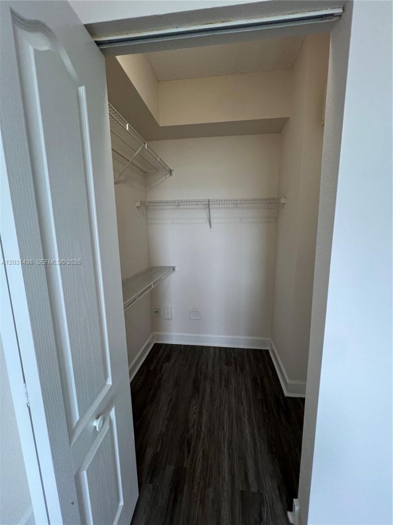 6001 SW 70th St , Unit 545, South Miami, FL 33143 Photo