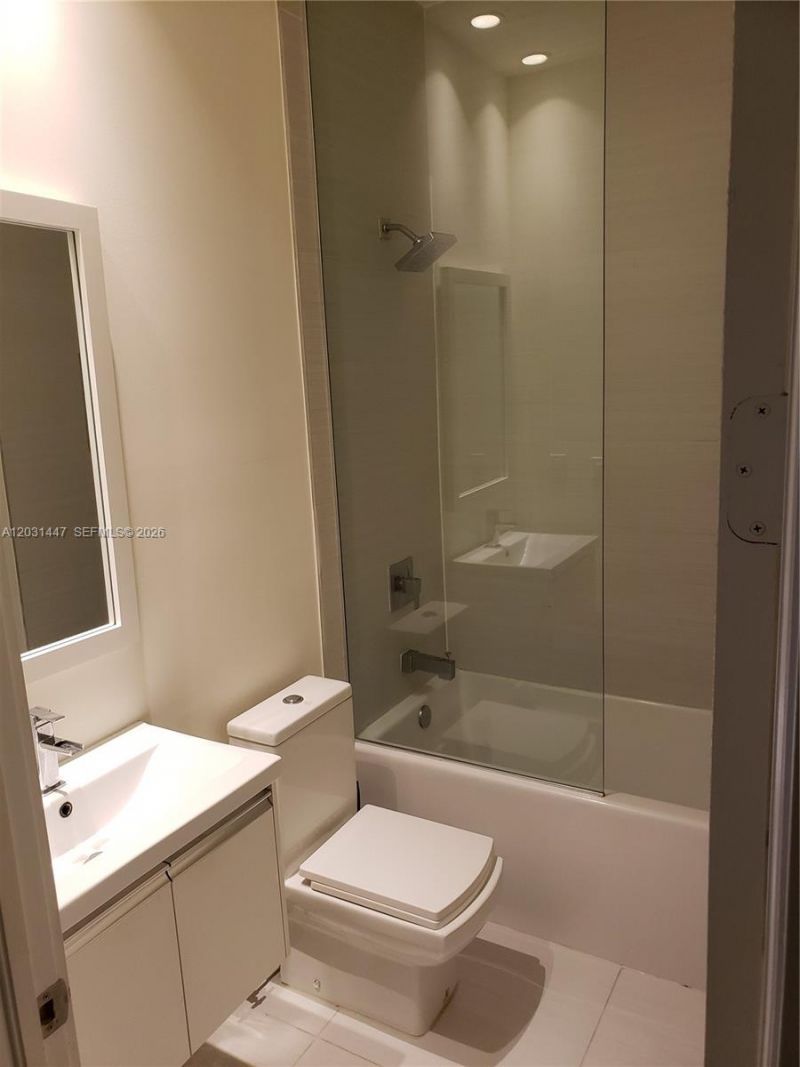 10280 NW 63rd Ter , Unit 206, Doral, FL 33178 Photo